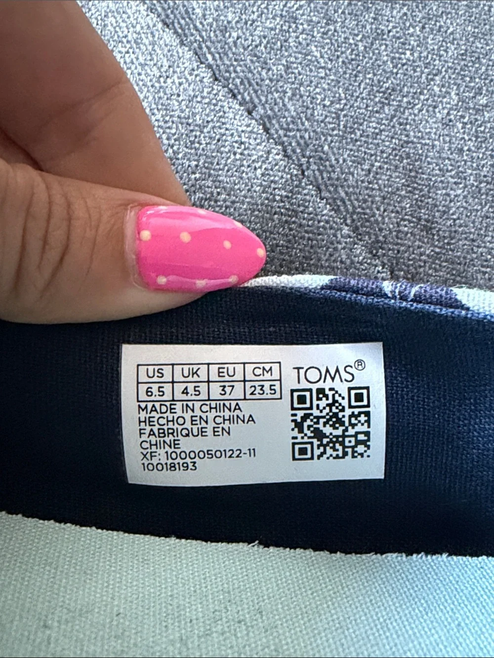 NEW TOMS Light Blue and Navy Patterned Canvas Espadrilles
